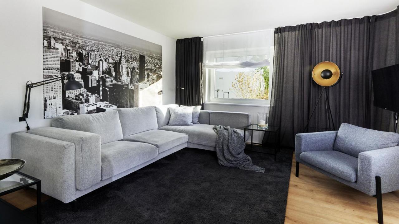 Criston Apartments - Like Home G Tubinga Esterno foto